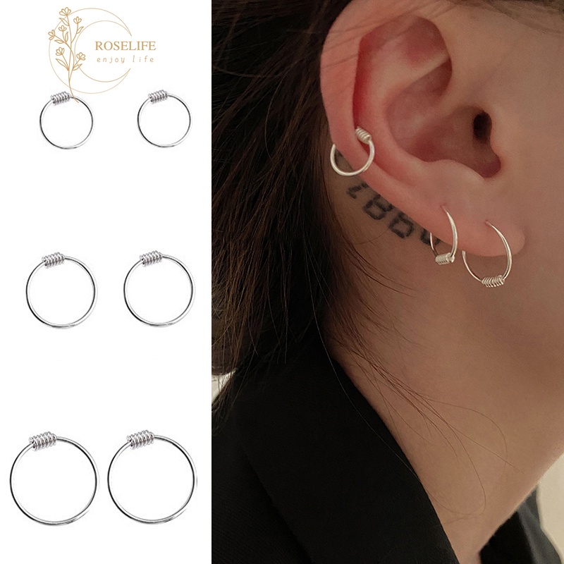 Roselife 1 Pasang Anting Bulat Spiral Kecil Bahan Titanium Steel Untuk Unisex / Pria / Wanita