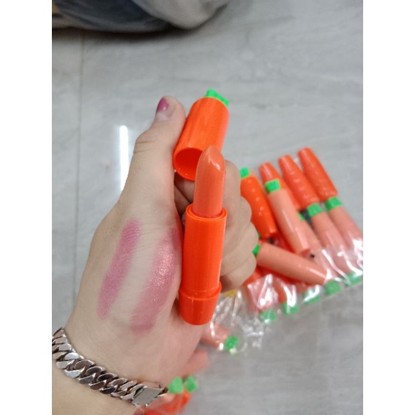 LIP BALM MURAH CARROT WARNA SESUAI PHOTO