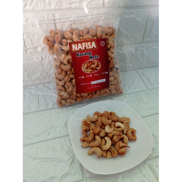 

Kacang mede goreng kemasan 500gram