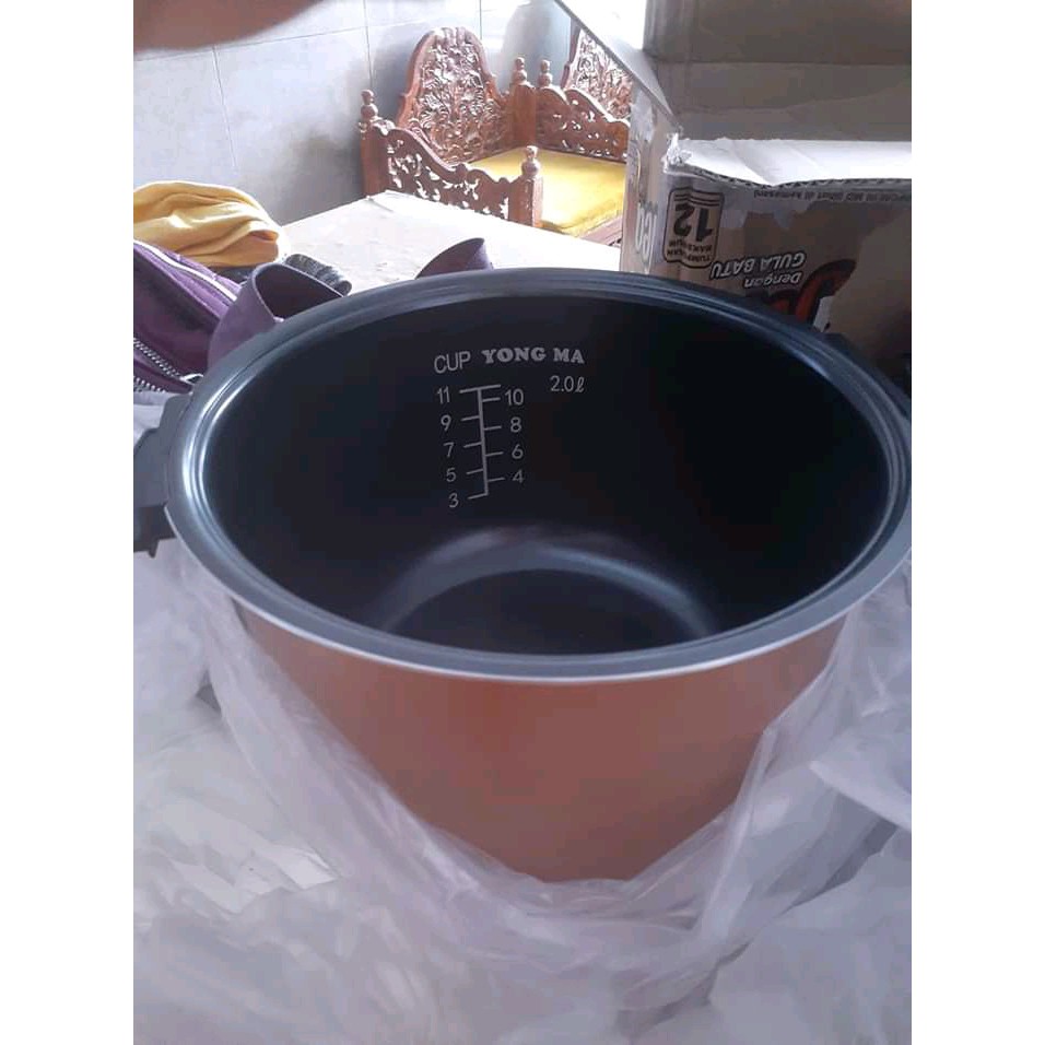 Teflon/Panci Majic Com YONGMA Gold Iron 2Ltr Kuping*