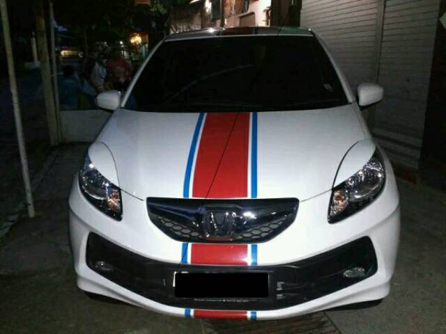 Eyelid Matasipit Brio Mobilio variasi lampu depan