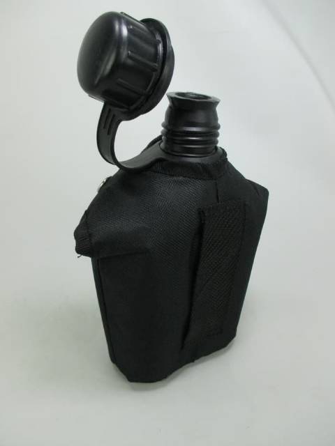 Tempat minum tactical outdoor/tempat minum tni/army/pelpes hijau hitam/pelves military airsoftgun