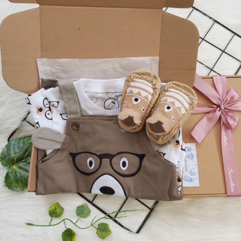 Gift Box Baby / Kado New Born / Kado Bayi/ Baju Bayi / Paket Hadiah Bayi / Hampers Baby