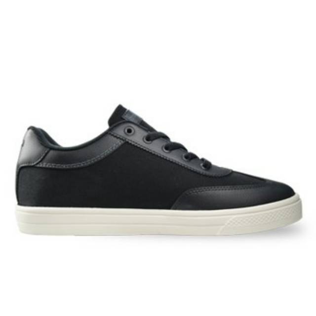 Sepatu Tomkins Sneakers Pria Redemption