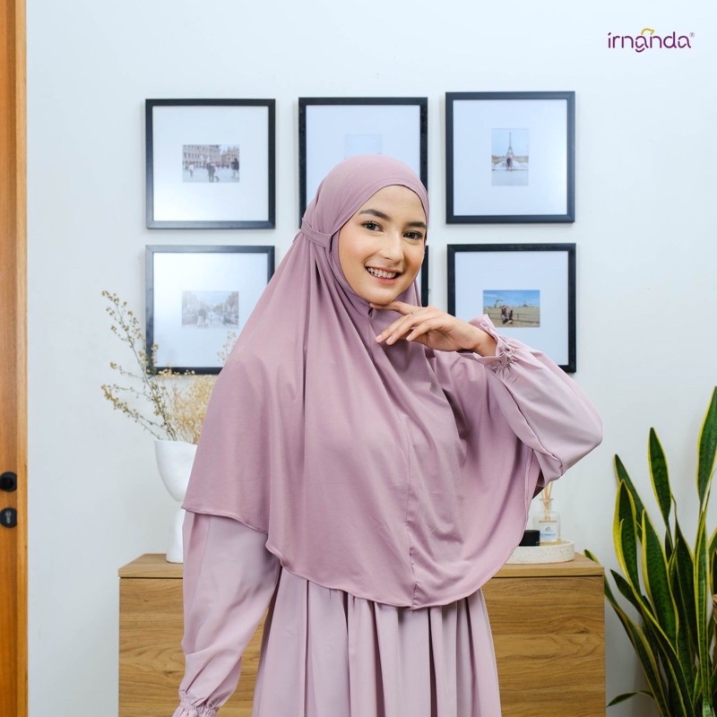 BERGO MARYAM JERSEY ITY POLOS HIJAB IRNANDA