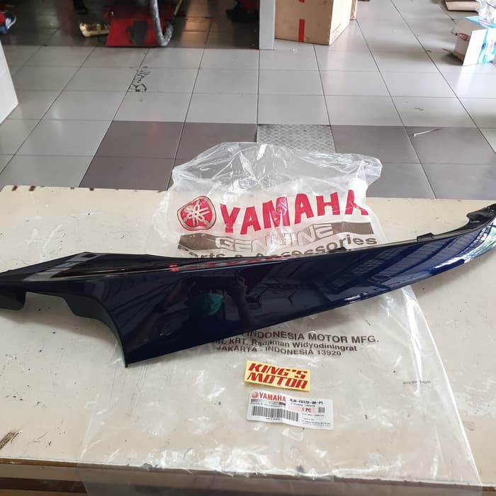 COVER UNDER, LOWER, SIRIP FINO 125 BIRU DONGKER (BJ8-P5) ASLI YAMAHA