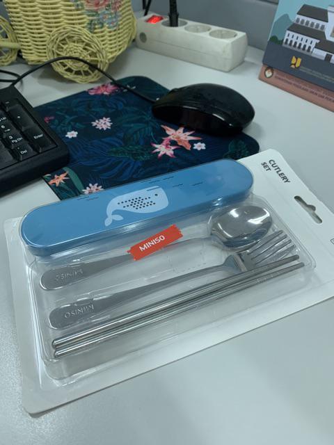 Miniso Cute The Whale Paus Sendok Garpu Sumpit And Hardcase Blue