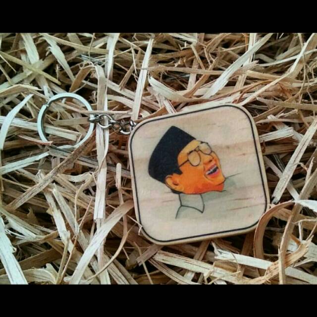 Gantungan Kunci Kayu Custom