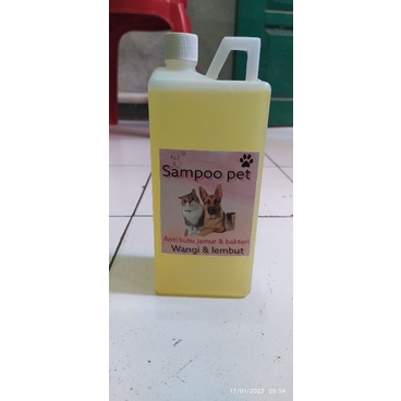 Shampoo kucing/anjing anti kutu,jamur dan bakteri 1000ml