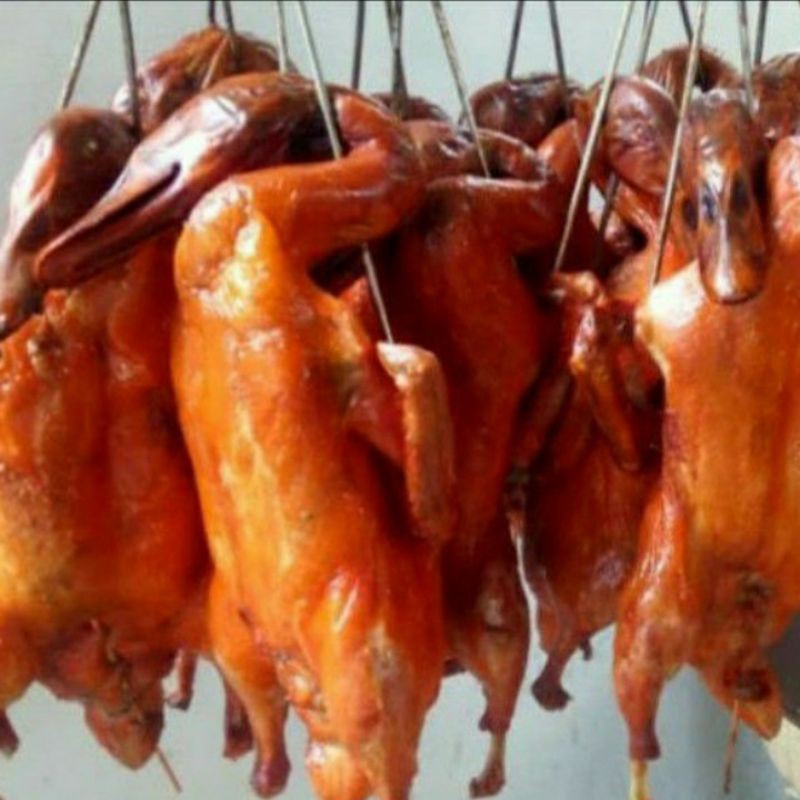 

bebek peking panggang frozen