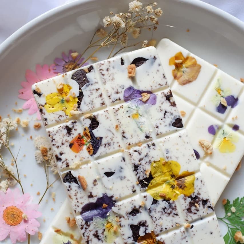 

Eddible Floral Chocolate