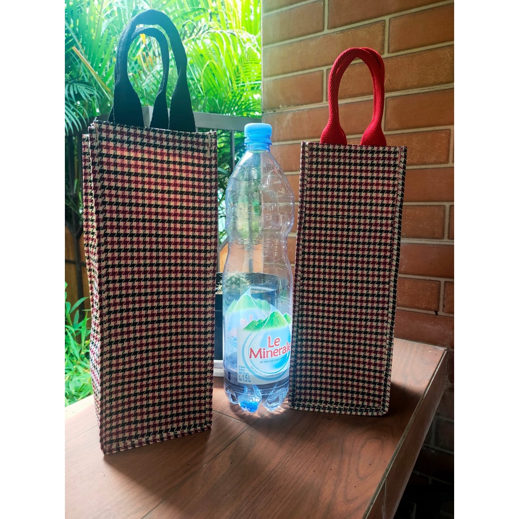 tas botol waterproof Tumbler 2 liter size 12*12*33 cm terlaris