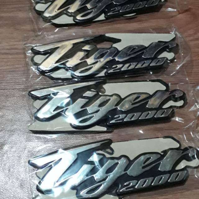 Emblem tiger emblim tank tiger set