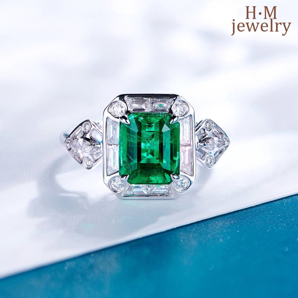 Cincin Model Terbuka Bentuk Persegi Panjang Aksen Emerald Turmalin