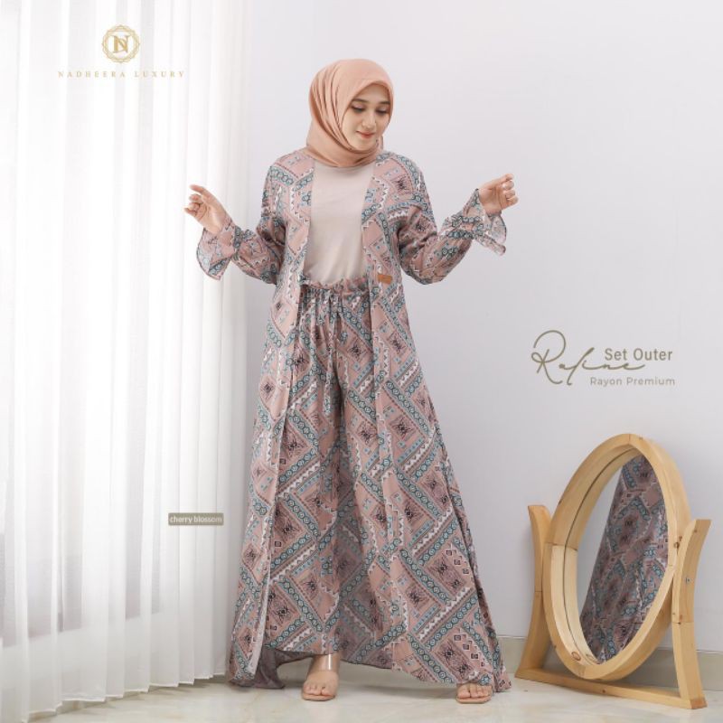 (NADHEERA LUXURY) RALINE SET OUTER FREE HIJAB NADHEERA