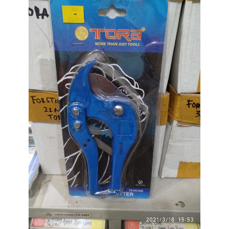 

Gunting pipa PVC