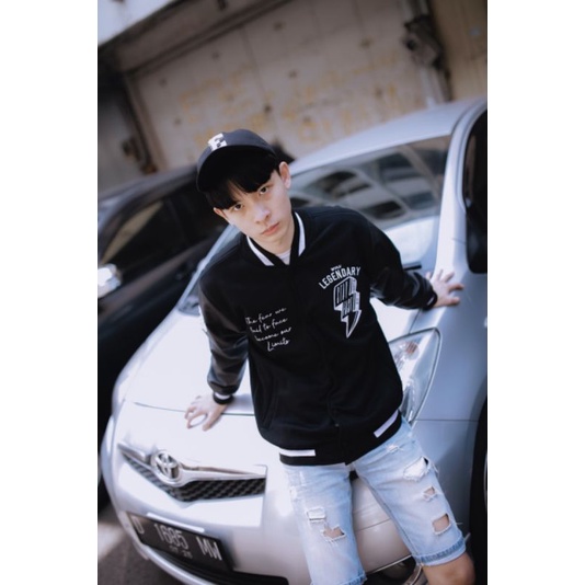 WOLV VARSITY LEGENDARY ORIGINAL WOLV - JAKET VARSITY - VARSITY - VARSITY COMBINASI - JAKET LEGENDARY ORIGINAL WOLV - JAKET LEGENDARY WOLV - VARSITY FULL BORDIR - FLIGHT WOLV