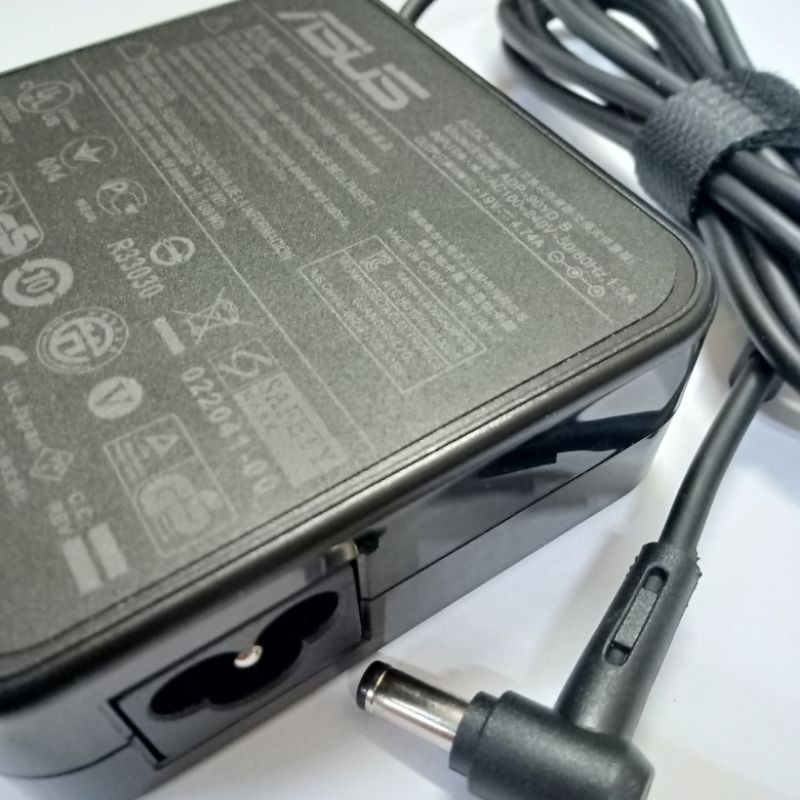 Adaptor Charger Laptop ASUS X550 X550E X550Z X550ZA X550D X550DP 19V 4.74A