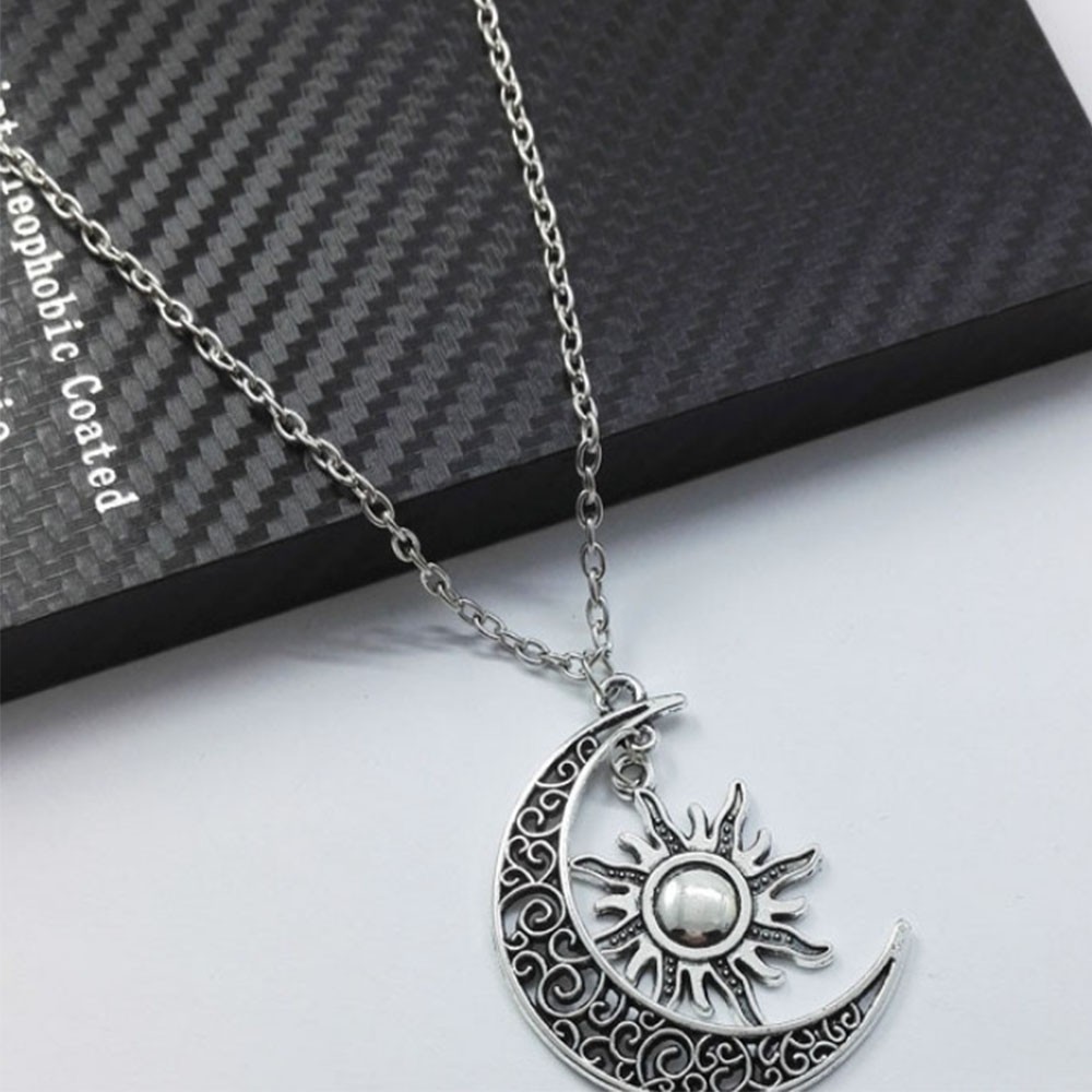 【COD Tangding】Song of Ice Fire Necklace of My Life Moon and Sun and Stars Long Chain Nekclaces Jewelry