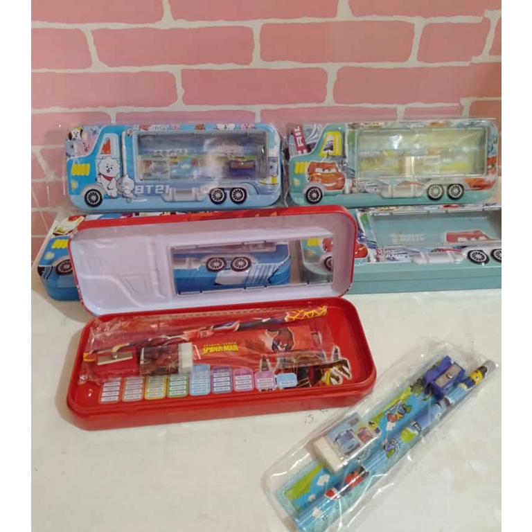 

PROMO!!! KOTAK PENSIL BAHAN KALENG DUA TINGKAT MODEL MOBIL//KUDA PONI/ TEMPAT PENSIL