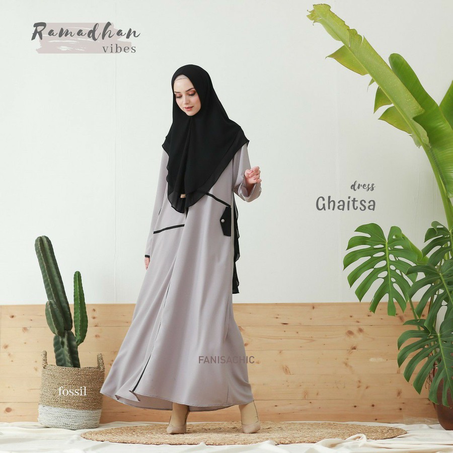 Gamis IBU MENYUSUI busui GHAITSA FANISACHIC Warna ABU - DRESS ONLY TORY BURCH - POLOS HANDFEEL BERSERAT GARIS