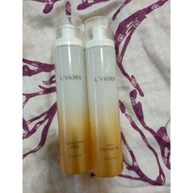 Preloved lviors 70 % cleanser and toner