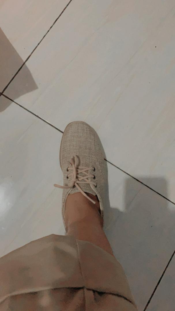 Khakikakiku Mia Biscuit