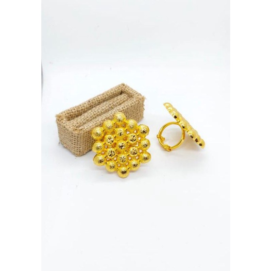 cincin viral bahan titanium lapis emas