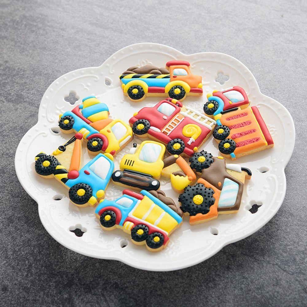 Populer 8pcs /set Cetakan Biskuit Mobil Kartun Pastry Membuat Bakery Ulang Tahun Bayi Baking Mold