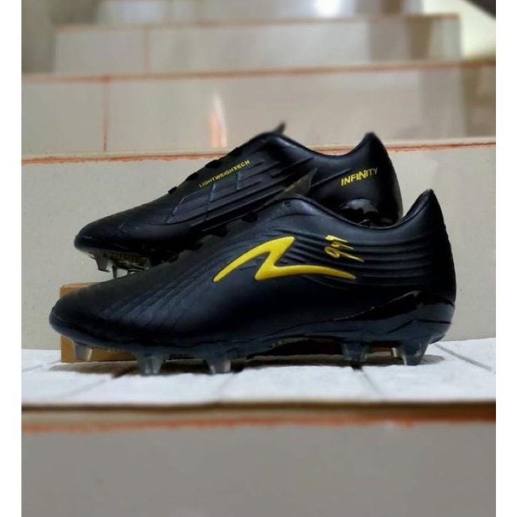 TERLARIS  Sepatu Bola Specs 99,ONE,ULTRA, Keluaran Terbaru Species Specs