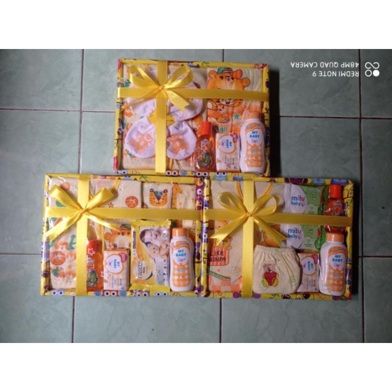 Kado bayi lahir parsel bayi hampers bayi