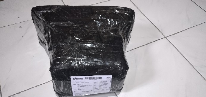 Tempat Tissue + Cd Premium Benang Merah