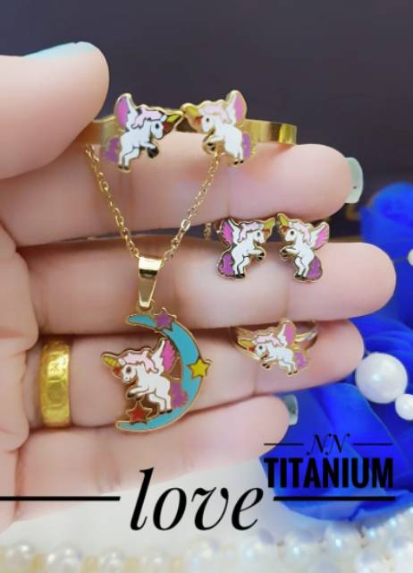 Titanium set perhiasan anak 3007k