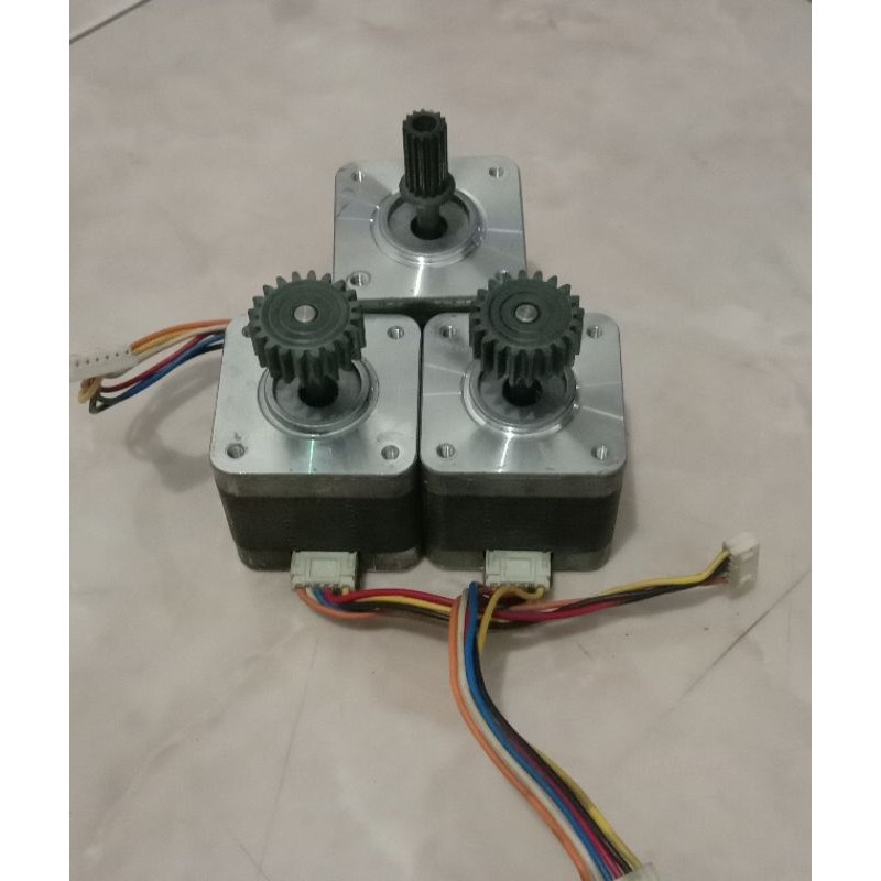 Lot 3 pcs stepper motor Nema 17 bekas copotan mesin fotocopy