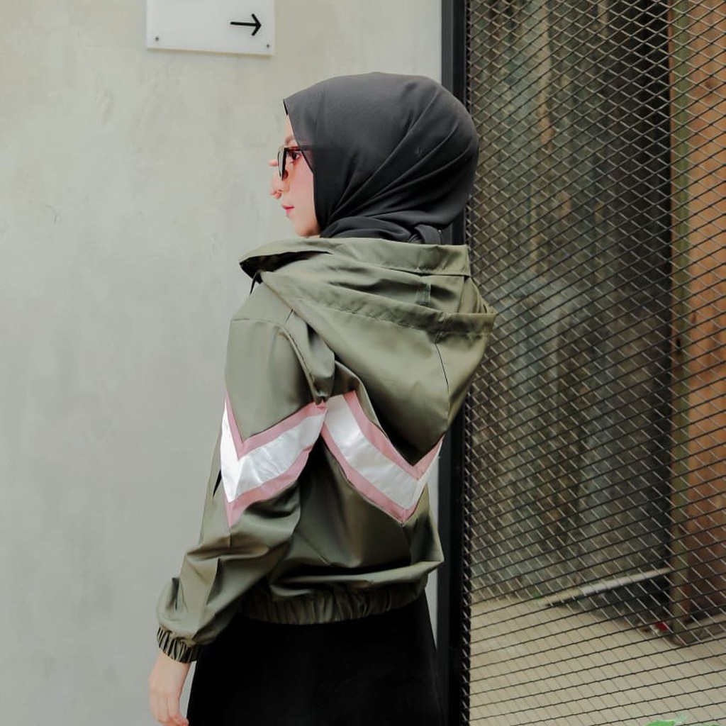 Moody Jaket Parasut wanita #MJ