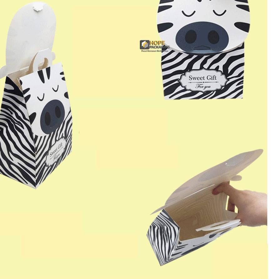 

New - 20 pcs Paper box ultah kids/ bentuk tas Gift box souvenir/ dus hadiah snack permen kue
