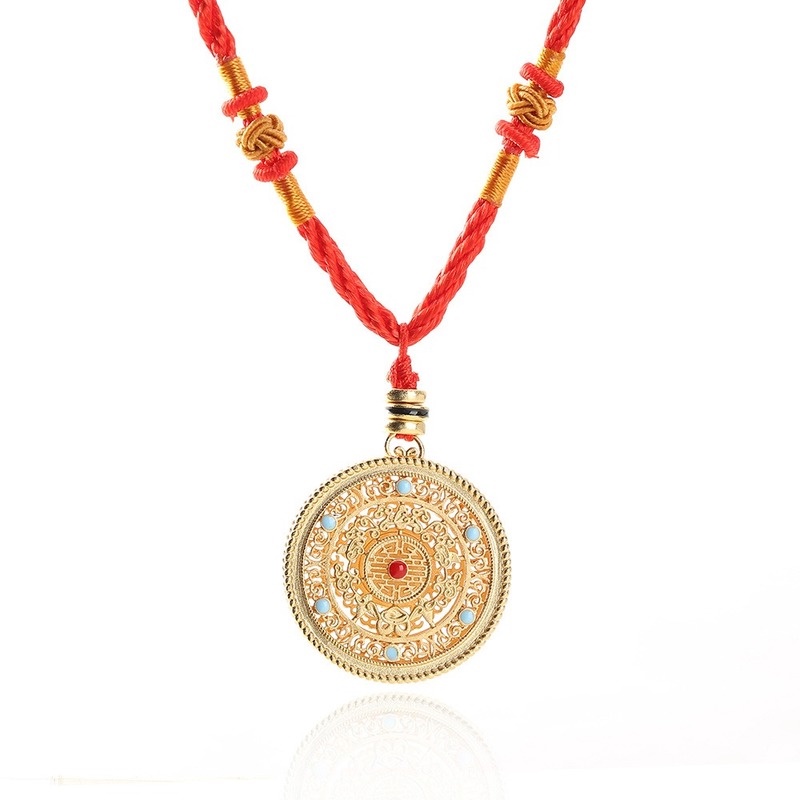 [Ready Stock]Fashion Gold-Plated Hollow round Pendant Pendant Necklace