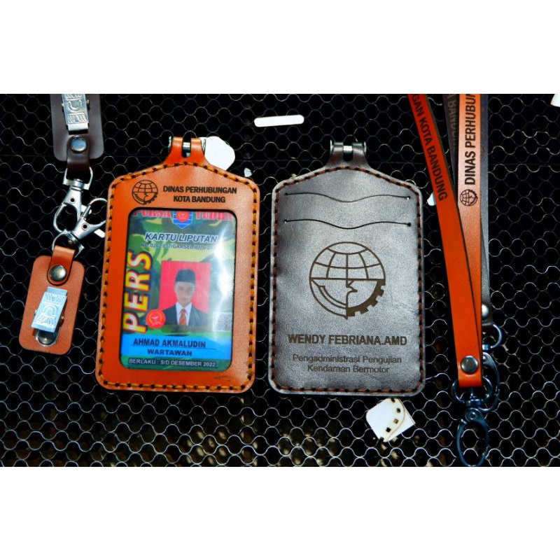 

ID CARD HOLDER | dompet kartu kulit sapi asli