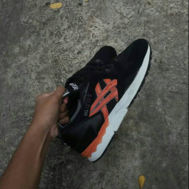 Asics gel lyte v black orange