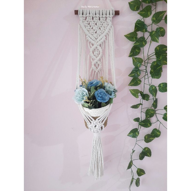 Macrame / Macrame plant hanger / Macrame pot gantung/Macrame murah / hiasan dinding