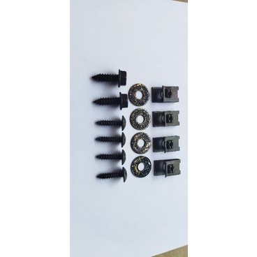 Baut Mudguard Karpet Lumpur Avanza Veloz 2012 - 2018 Set Satu Mobil