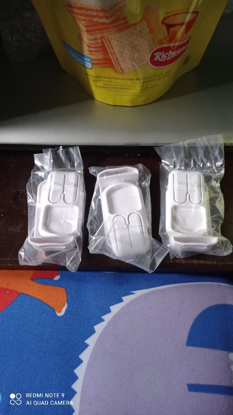 Pengait Laci Kunci Otomatis Pengunci Palang Pintu Lemari Kulkas Baby Safety Lock Drawer 10024