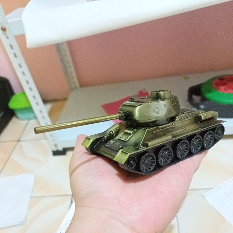 diecast miniatur tank perang bahan besi