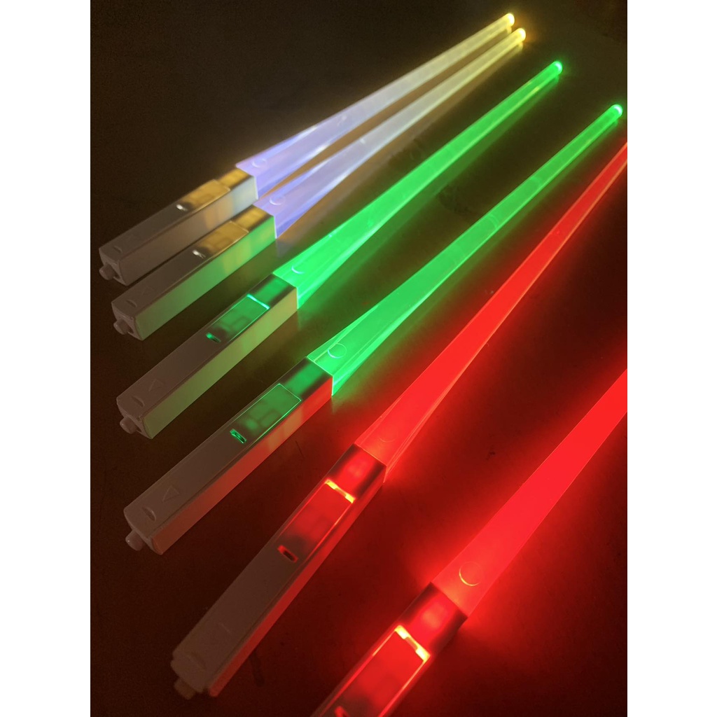 1 Pasang Sumpit Dengan Lampu LED 8 Warna Untuk Dapur / Restoran / Bar / Pesta