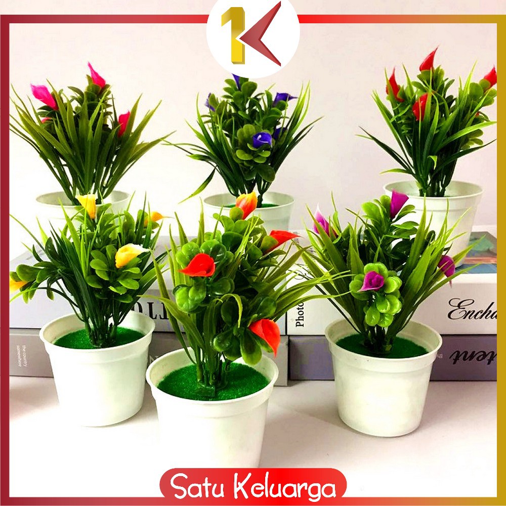 SK-C83-87 Ornamen Pot Bonsai Dekorasi Rumah / Meja Pajangan Bunga Hias Plastik Artificial Flower-Calla Lily