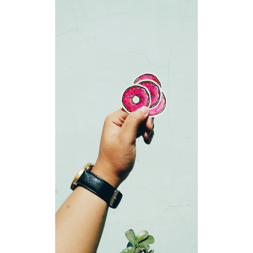 

STIKER TUMBLR VYNIL MOTIF DONAT KECIL