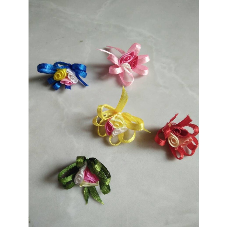 

BEST SELLER !!! Bunga B3K Pita Satin - Paling Dicari PALING DICARI PITA HAMPERS KADO SOUVENIR PITA KADO LUCU PALING MURAH TERBAIK TERCANTIK SEBAGAI HIASAN KADO PARCEL HIASAN PARCEL LEBARAN HIASAN SEMBAKO HIASAN MURAH