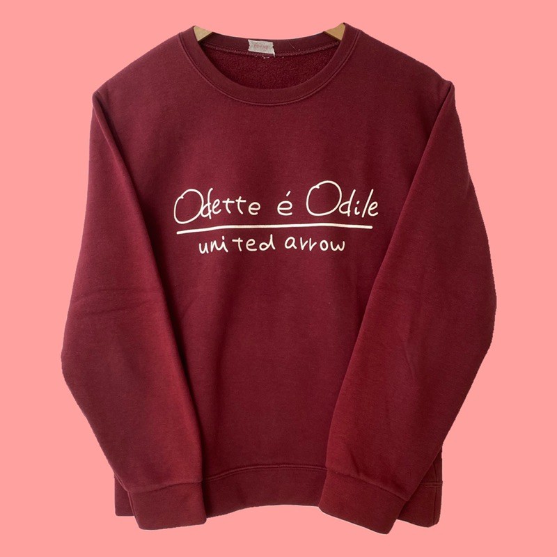 crewneck maroon