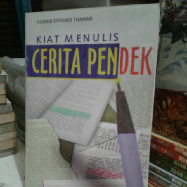 BUKU KIAT MENULIS CERITA PENDEK