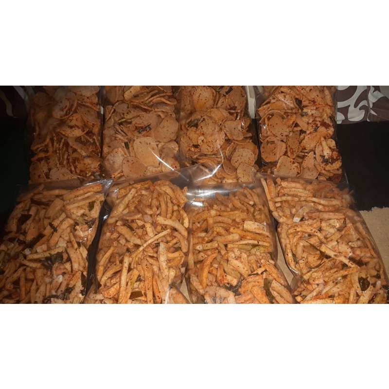 

basreng pedas 250 gram.